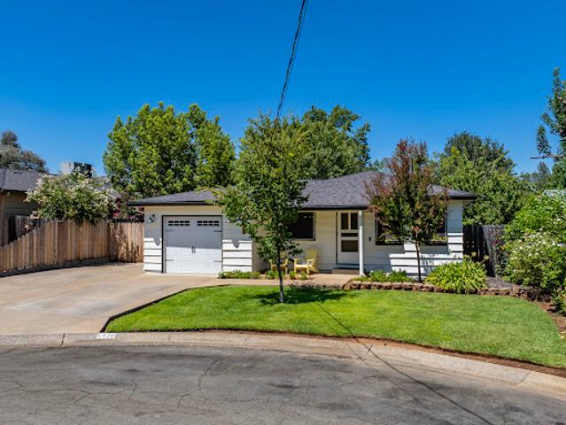 House for sale in Shasta, California