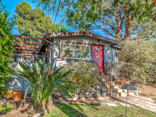 House for sale in Los Angeles, Los Angeles County