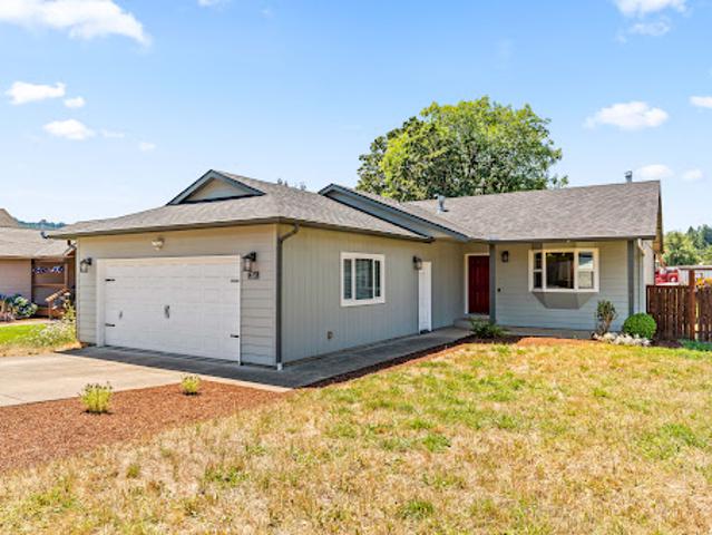 House for sale in Oregonia