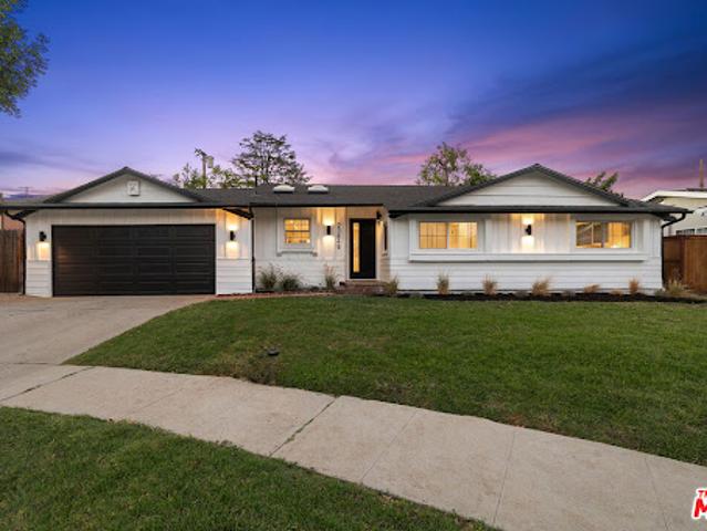 House for sale in Woodland Hills-Warner Center Neighborhood Council District, Canoga Park