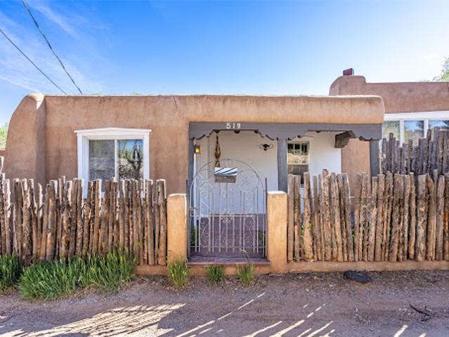 House for sale in Santa Fe, New Mexico