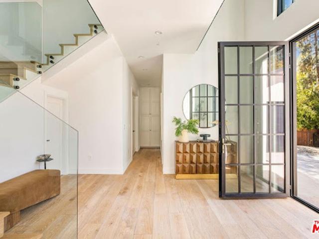 House for sale in Encino Neighborhood Council District, Los Angeles