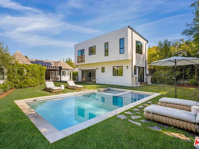 House for sale in Sherman Oaks Neighborhood Council District, Canoga Park