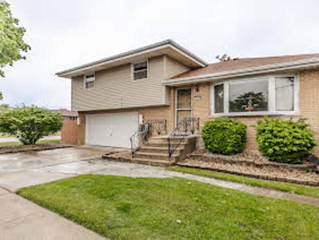 House for sale in Burbank