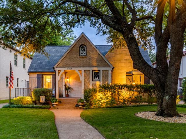 House for sale in Dallas, Texas