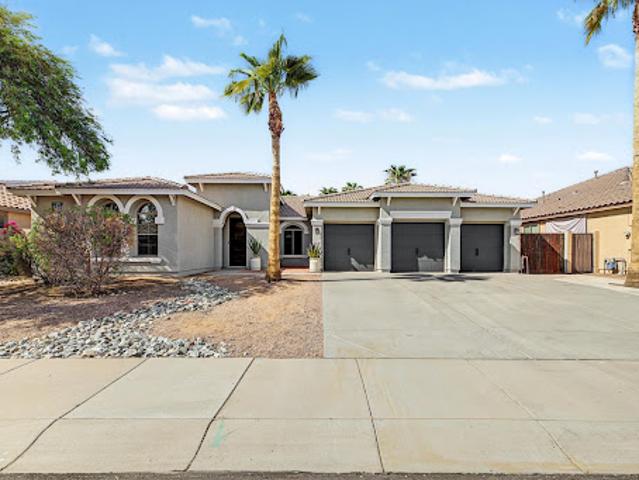 House for sale in Goodyear, Arizona