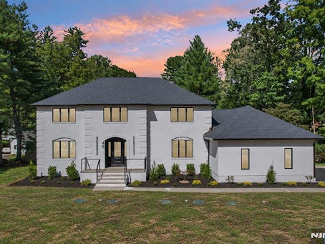 House for sale in Upper Saddle River, Bergen County