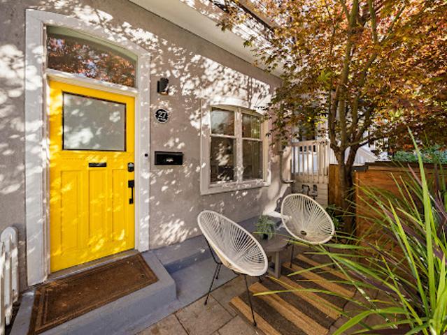 House for sale in Toronto, Golden Horseshoe
