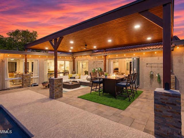 House for sale in Glendale, Maricopa County