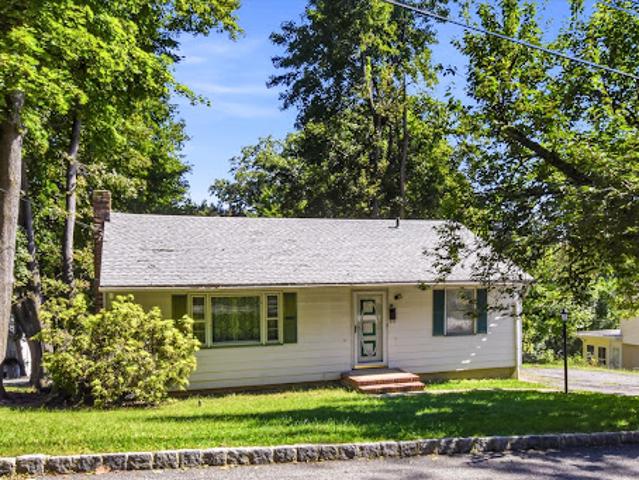 House for sale in Dover, New Jersey