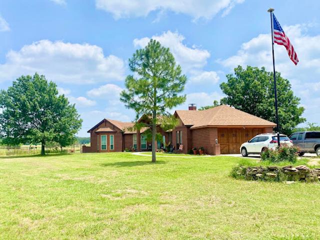 House for sale in Scurry, Texas
