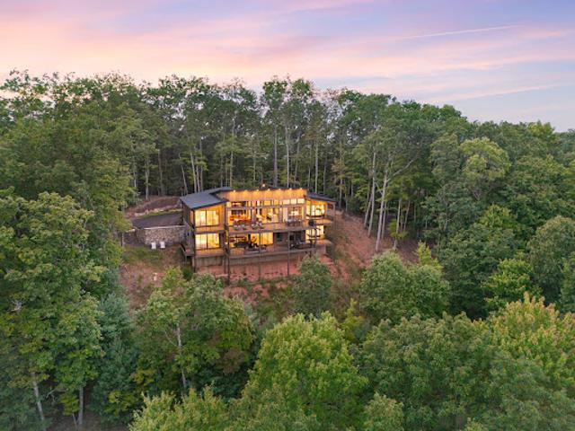House for sale in Blue Ridge, Georgia
