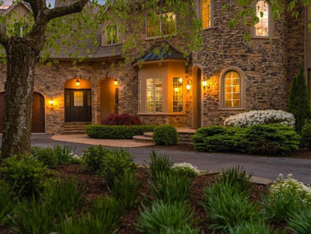 House for sale in Waynesboro, Franklin County