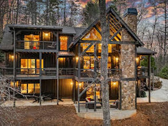 House for sale in Blue Ridge