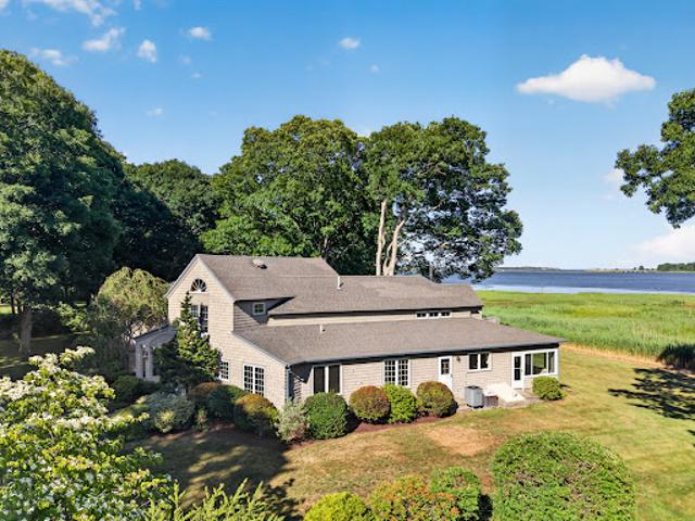 House for sale in Old Saybrook, Connecticut