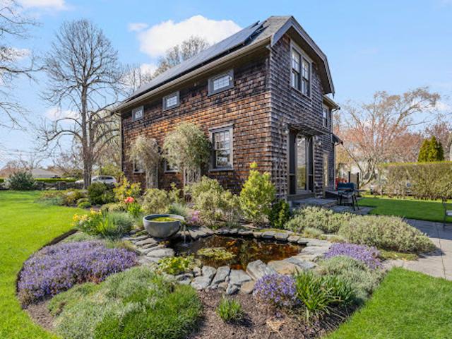 House for rent in Middletown, Rhode Island