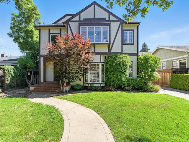 House for sale in Redwood City