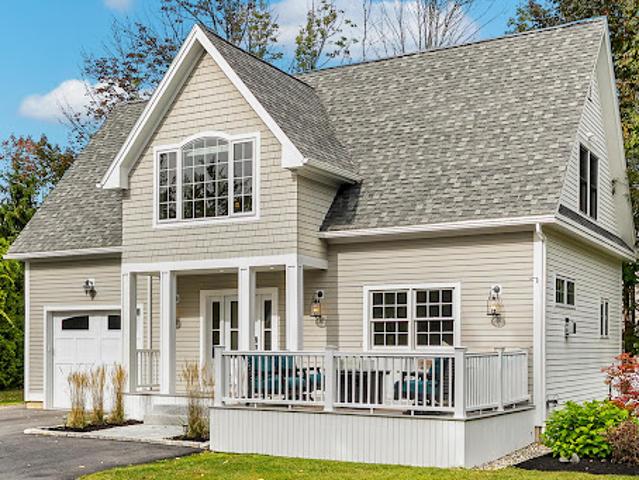 House for sale in Falmouth, Cumberland County