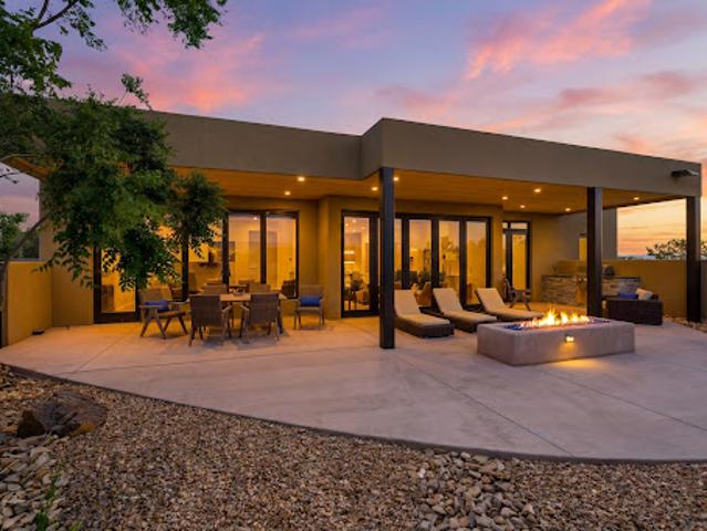 House for sale in Santa Fe, New Mexico