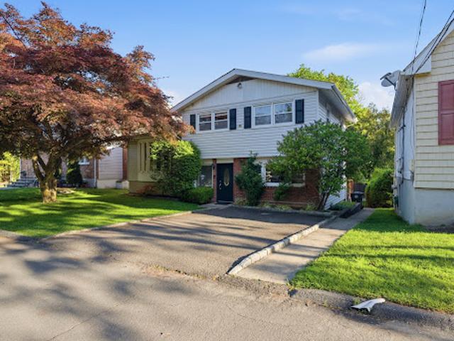 House for sale in Harrison, New York