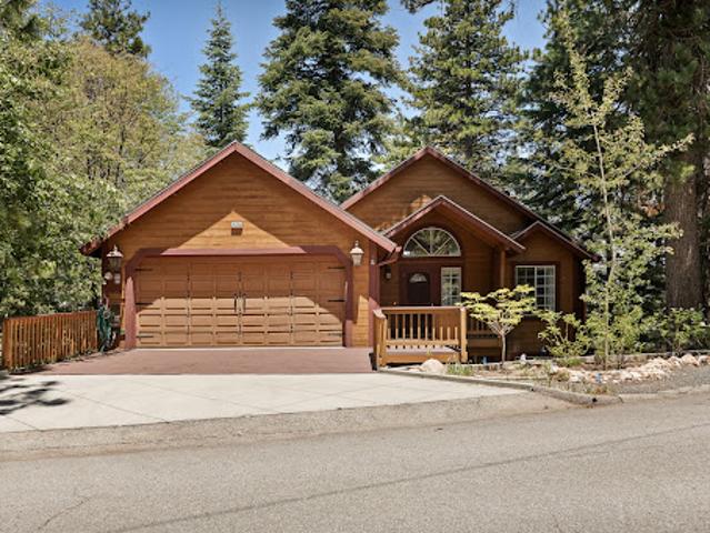 House for sale in Lake Arrowhead, California
