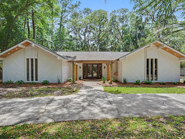 House for sale in Savannah, Georgia