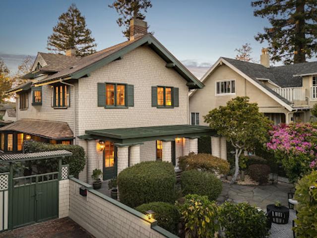 House for sale in Oakland, Alameda County