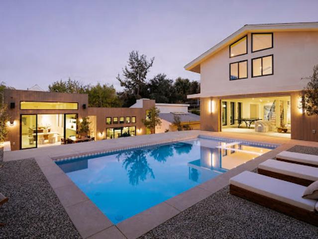 House for sale in Studio City Neighborhood Council District, Canoga Park
