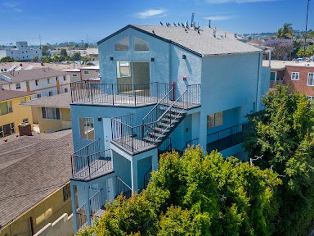 House for sale in Inglewood, California