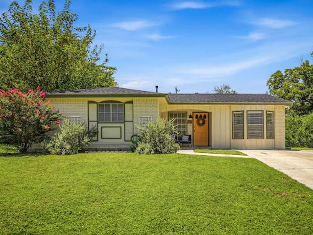 House for sale in Leesville, Texas
