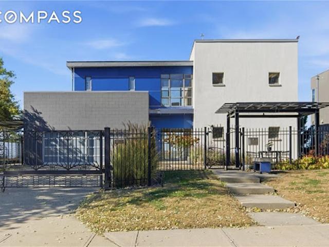 House for sale in Kansas City, Missouri