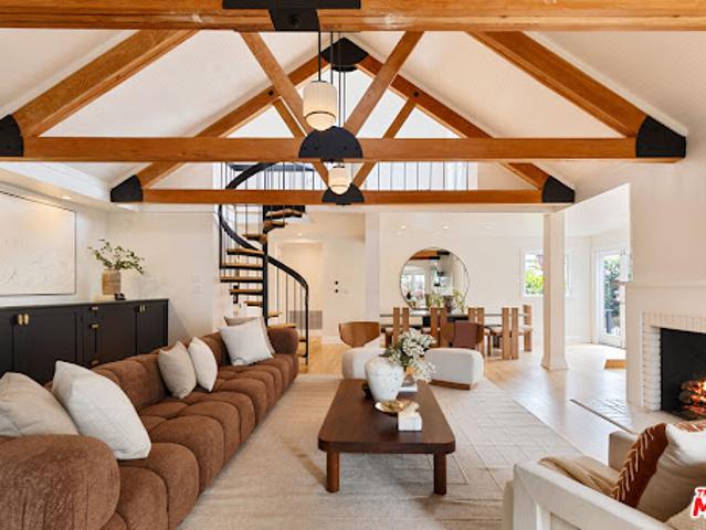 House for sale in Canoga Park, California