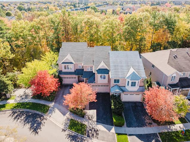 House for sale in Oakville, Ontario