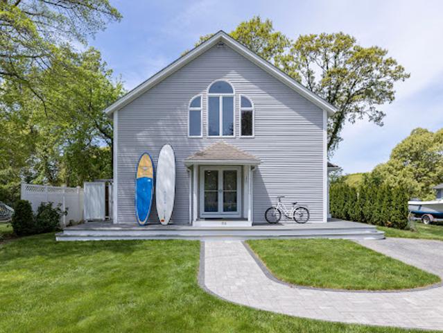 House for sale in Narragansett, Rhode Island