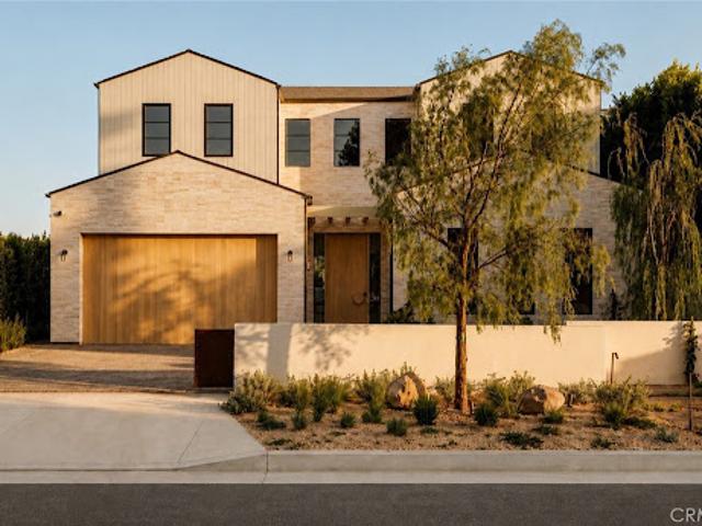 House for sale in Sherman Oaks Neighborhood Council District, Canoga Park