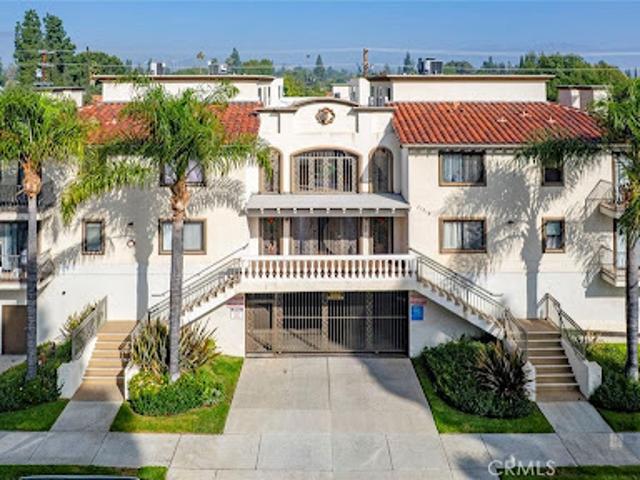 House for sale in Canoga Park, California