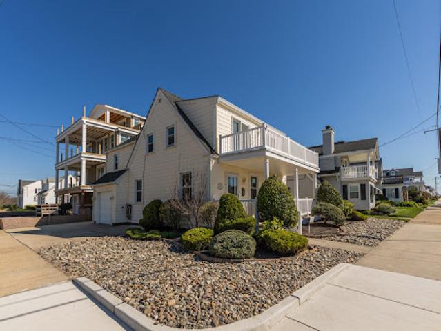 House for sale in Longport, New Jersey