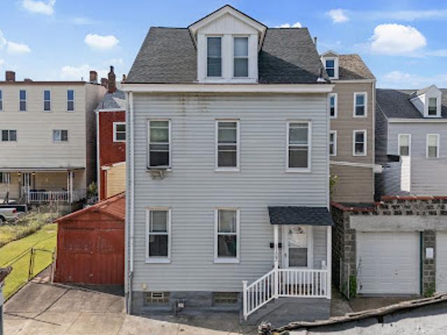House for sale in Pittsburg, Pennsylvania