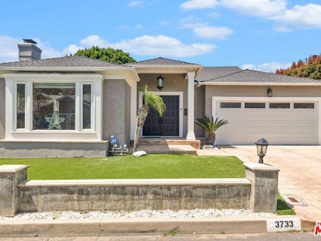 House for sale in Studio City Neighborhood Council District, Canoga Park
