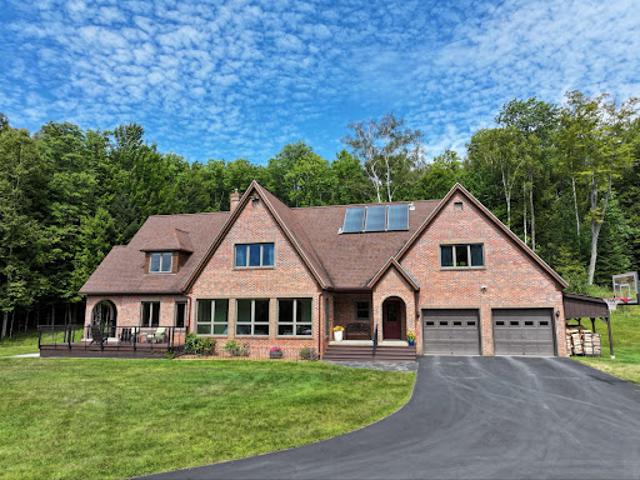 House for sale in Saint Johnsbury, Vermont