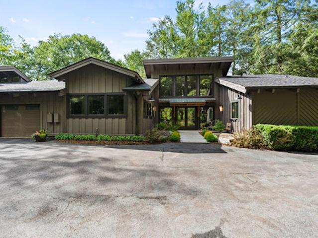 House for sale in Avery, North Carolina