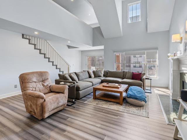 House for sale in Royal Oak