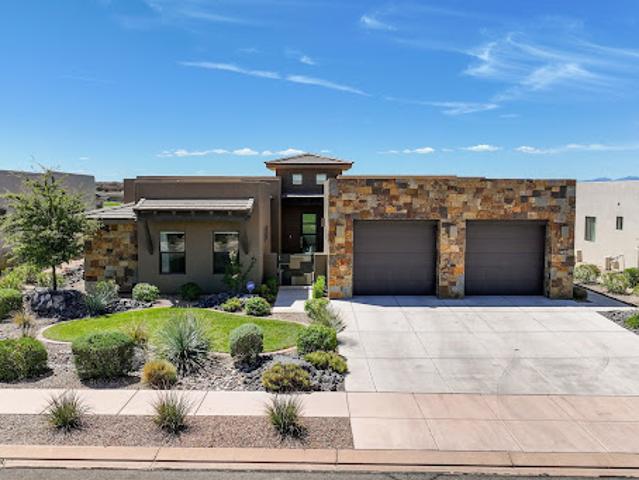House for sale in Saint George, Utah