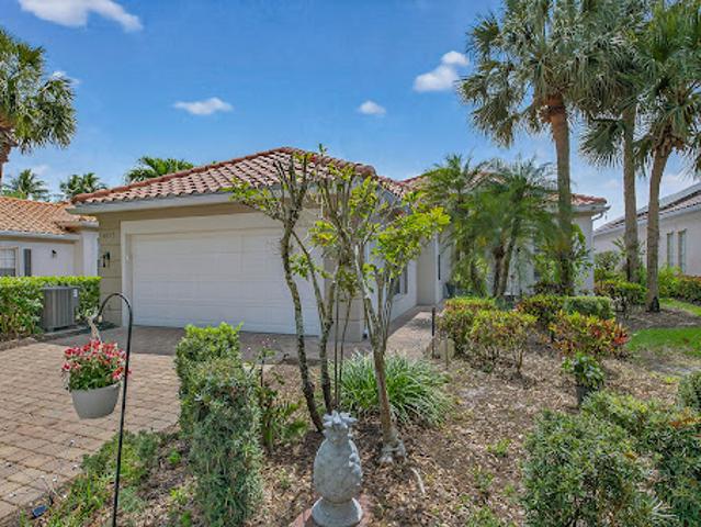 House for sale in Naples, Florida