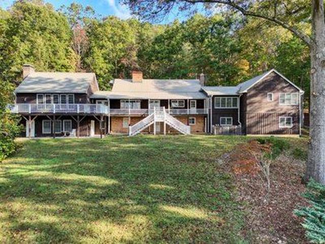 House for sale in Blairsville, Georgia