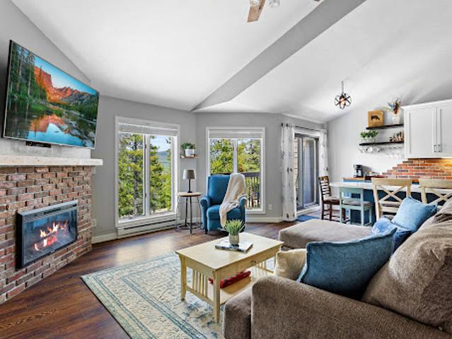 House for sale in Fraser