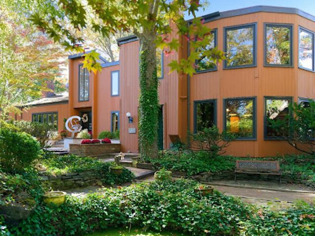 House for sale in Monmouth, New Jersey