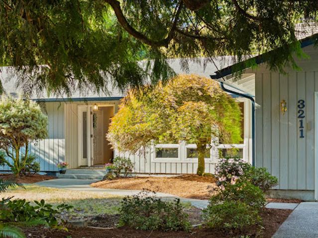 House for sale in Thurston, Washington