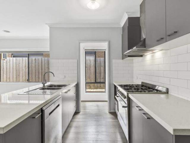 House for rent in Armstrong Creek, City of Greater Geelong