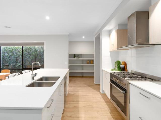 House for sale in Warralily Promenade, Geelong